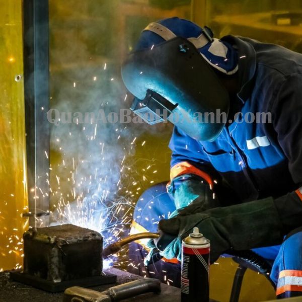 Áo Bảo Hộ Liền Quần Dành Cho Thợ Hàn – QQAK04422 1 Áo Bảo Hộ Chất Lượng