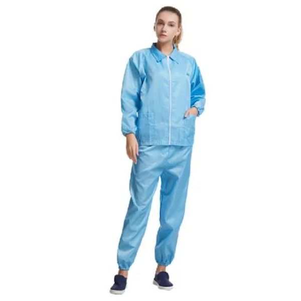 Quần Áo Chống Tĩnh Điện Chống Bám Bụi – Giải Pháp Cho Sản Xuất - QQAC00056 1 Quần Áo Chống Tĩnh Điện Chống Bám Bụi Hiệu Quả Ngành Điện Tử